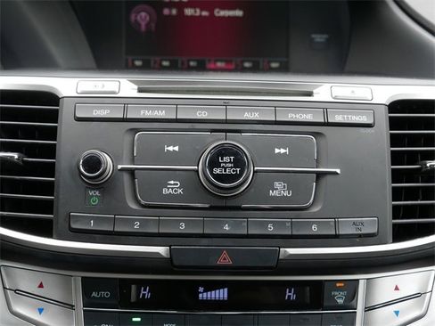 Used 2015 Honda Accord Sport image 29