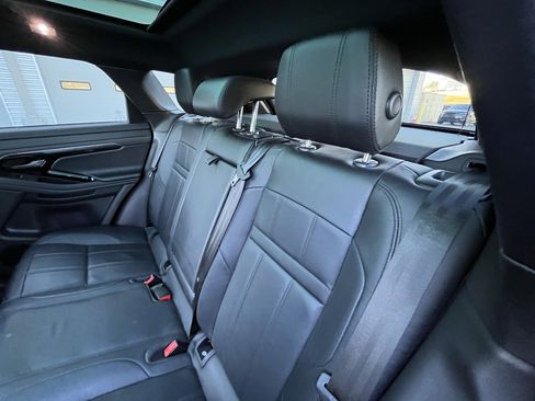 Used 2021 Land Rover Range Rover Evoque S image 28