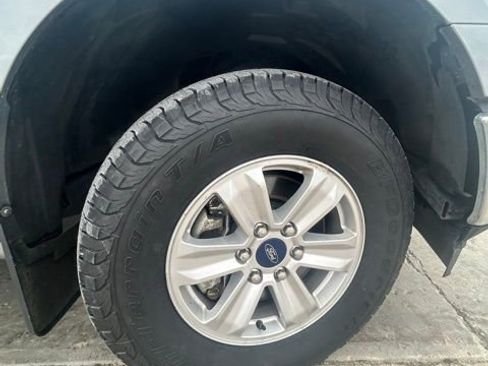 Used 2020 Ford F150 XLT image 30