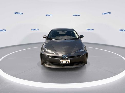 Used 2022 Toyota Prius LE FWD image 3