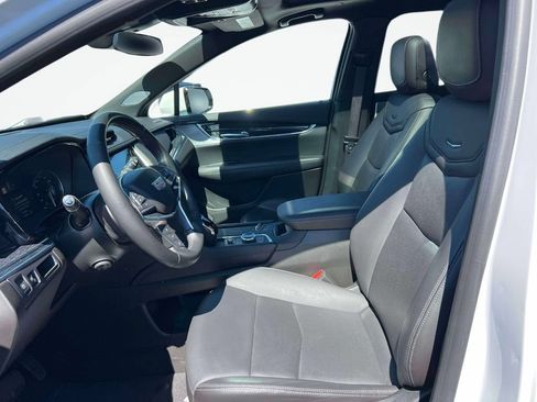 Used 2023 Cadillac XT5 Premium Luxury AWD/4WD image 16