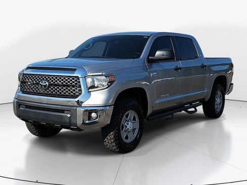 Used 2020 Toyota Tundra SR5 w/ SR5 Leather Package AWD/4WD image 8