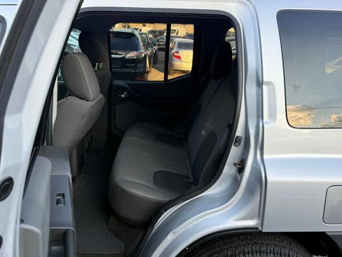 Used 2014 Nissan Xterra S image 20