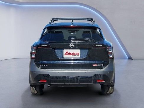 New 2025 Nissan Kicks SR w/ Illumination Package image 4
