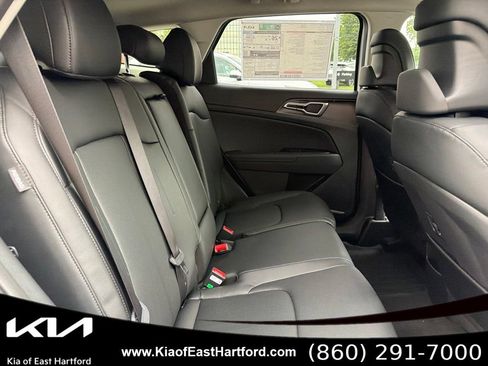 New 2026 Kia Sportage EX w/ EX Panorama Roof Package AWD/4WD image 13