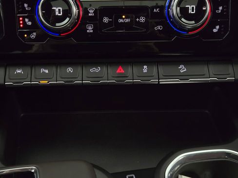 Used 2026 GMC Sierra 1500 Denali image 8