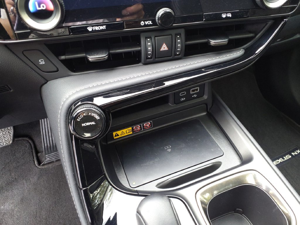 Used 2025 Lexus NX 350 AWD w/ Accessory Package (2T) image 27