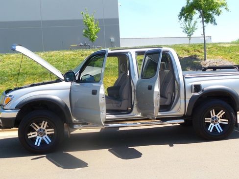 Used 2004 Toyota Tacoma DoubleCab V6 Auto 4WD image 46