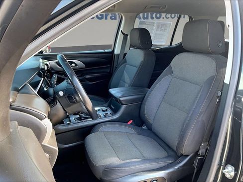 Used 2018 Chevrolet Traverse LT AWD/4WD image 25
