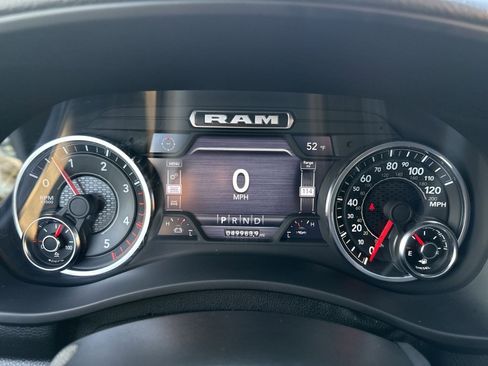 Used 2024 RAM 2500 Laramie w/ Night Edition image 16