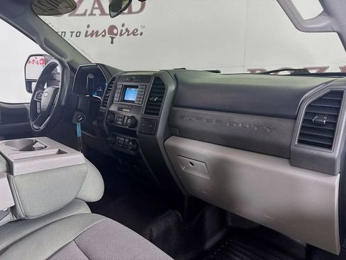 Used 2021 Ford F350 XL w/ Power Equipment Group image 29