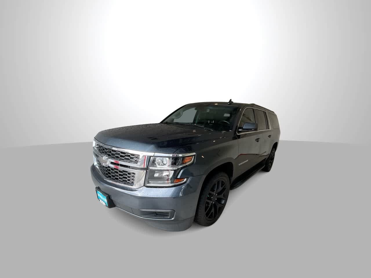 Used 2019 Chevrolet Suburban LT AWD/4WD image 4
