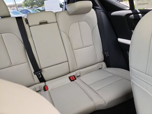 Certified 2026 Volvo XC40 B5 Plus w/ Protection Package Premier AWD/4WD image 15