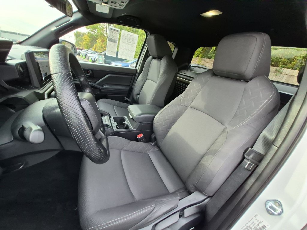 Used 2025 Toyota Tacoma SR RWD image 11