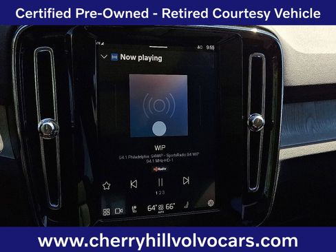 Certified 2025 Volvo XC40 B5 Plus w/ Protection Package Premier image 17