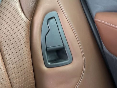 Used 2020 Subaru Outback Touring XT image 22