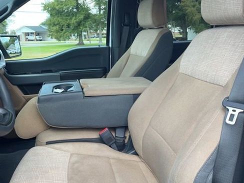 Used 2023 Ford F150 XLT image 18