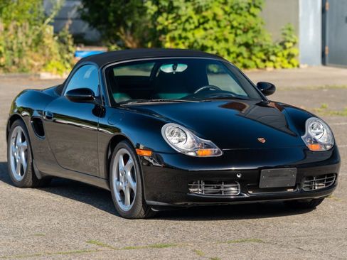 Used 2001 Porsche Boxster S image 9