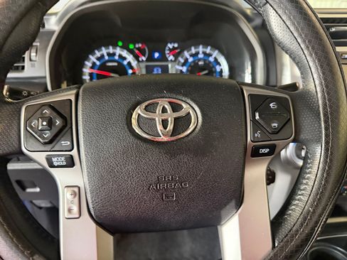 Used 2016 Toyota 4Runner Limited AWD/4WD image 13
