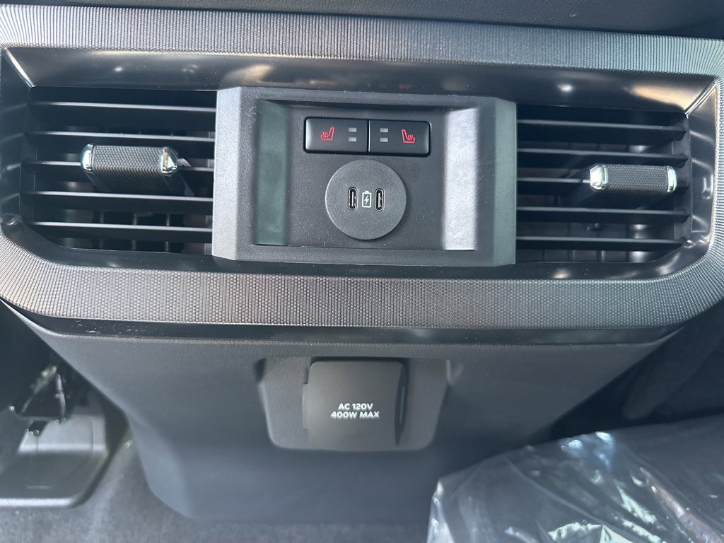 New 2026 Ford F250 Platinum AWD/4WD image 26