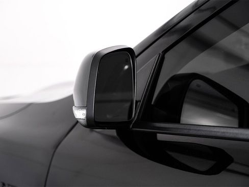 Used 2023 Dodge Durango R/T image 42