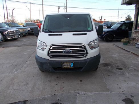 Used 2018 Ford Transit 250 148 Low Roof w/ Exterior Upgrade Package image 7