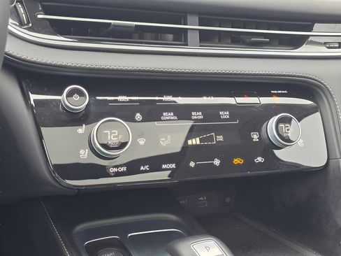 Used 2024 INFINITI QX60 Luxe image 29