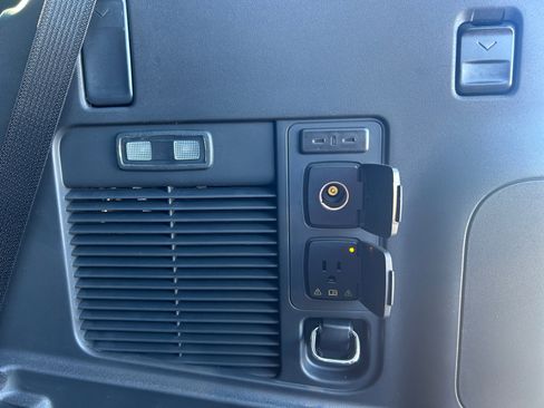 New 2025 Ford Expedition Tremor image 27