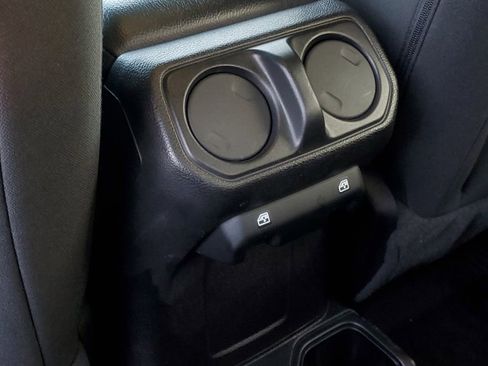 Used 2021 Jeep Gladiator Sport image 34