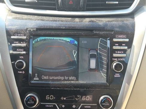 Used 2015 Nissan Murano Platinum w/ Platinum Technology Package AWD/4WD image 32