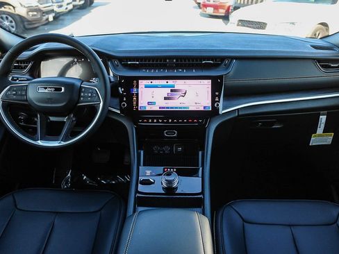 New 2026 Jeep Grand Cherokee L Limited AWD/4WD image 13