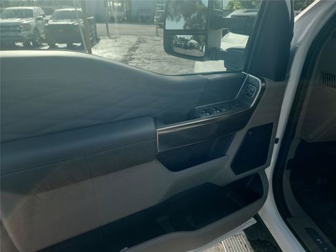 New 2026 Ford F350 Platinum w/ Platinum Plus Package AWD/4WD image 14