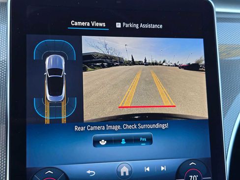 Used 2025 Mercedes-Benz CLE 300 4MATIC Cabriolet image 27