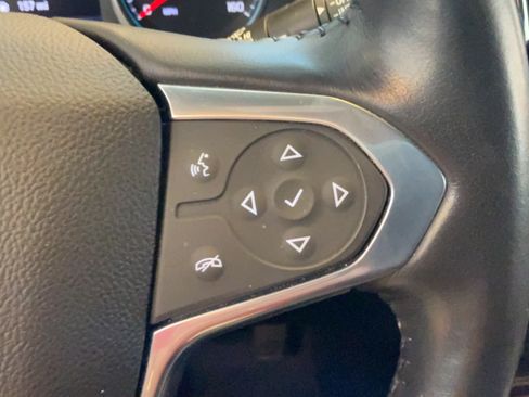 Used 2022 Chevrolet Traverse LT w/ LPO, Floor Liner Package FWD image 12