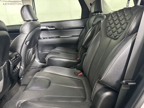 Used 2021 Hyundai Palisade Limited FWD image 26