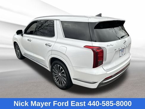 Used 2025 Hyundai Palisade Calligraphy image 5