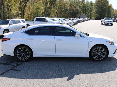 Used 2021 Lexus ES 350 F Sport image 9