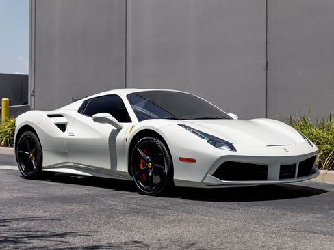 Used 2019 Ferrari 488 Spider RWD image 39