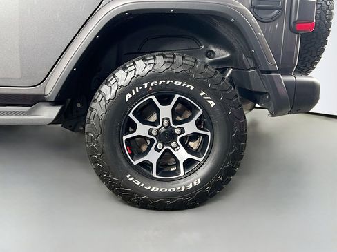 Used 2022 Jeep Wrangler Unlimited Rubicon w/ Steel Bumper Group AWD/4WD image 32