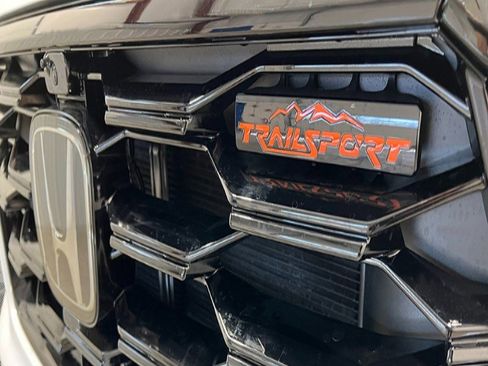 New 2025 Honda Pilot TrailSport image 13