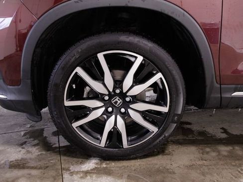 Used 2022 Honda Pilot Touring image 10