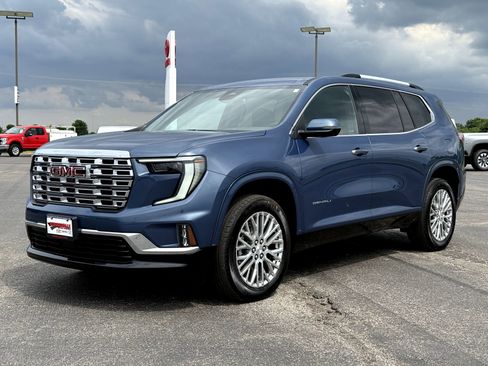 Used 2025 GMC Acadia Denali AWD/4WD image 7