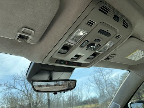 Certified 2023 Cadillac Escalade Premium Luxury Platinum image 38