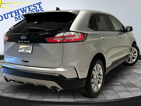 Used 2024 Ford Edge Titanium AWD/4WD image 7