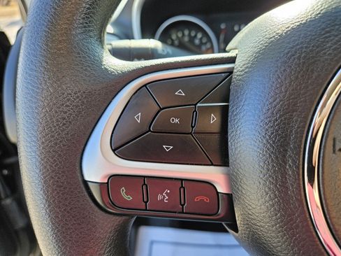 Used 2021 Jeep Compass Sport image 26