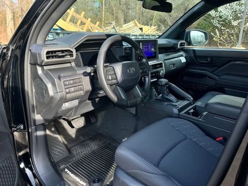 Used 2024 Toyota Tacoma SR RWD image 7