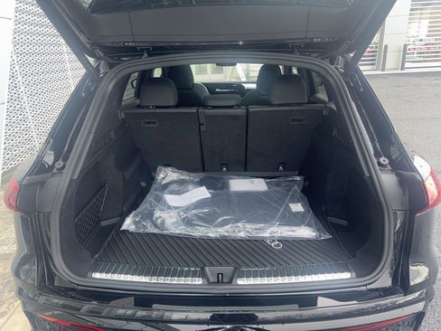 New 2025 Audi SQ5 Premium Plus image 18