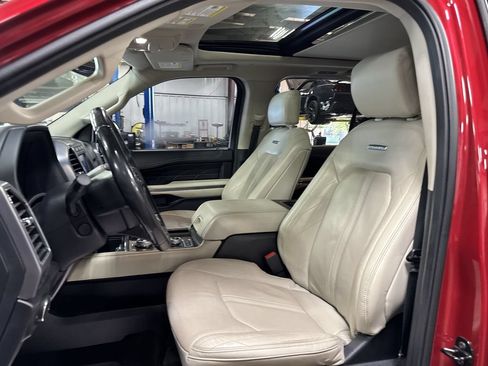 Used 2020 Ford Expedition Platinum AWD/4WD image 12