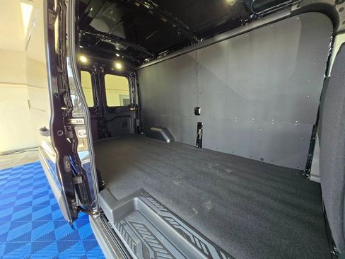 New 2025 Ford Transit 250 148 Medium Roof w/ Load Area Protection Package image 24