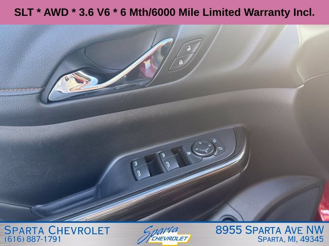 Used 2019 GMC Acadia SLT AWD/4WD image 12